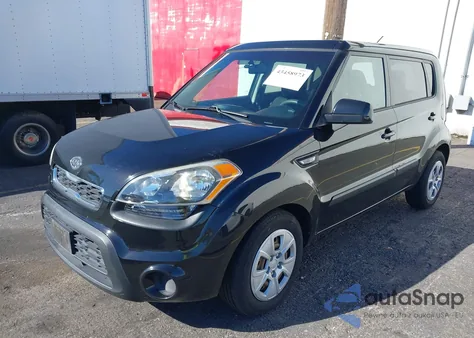 2012 Kia Soul z USA, uszkodzony, nr VIN KNDJT2A51C7747779